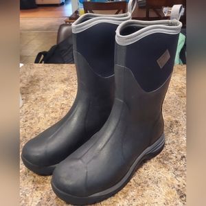 Muck Boots size 15
